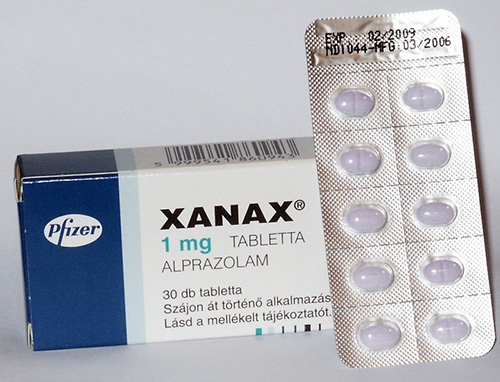 زاناكس أقراص لعلاج القلق والتوتر الشديد Xanax Tablets